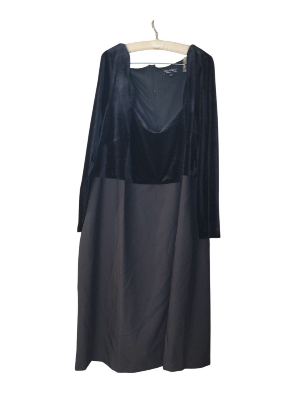 Eloquii Black Knee Length Dress Velvet Top Whimsigoth 24